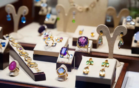 Timeless Elegance: The Beauty of Diamond Sets
